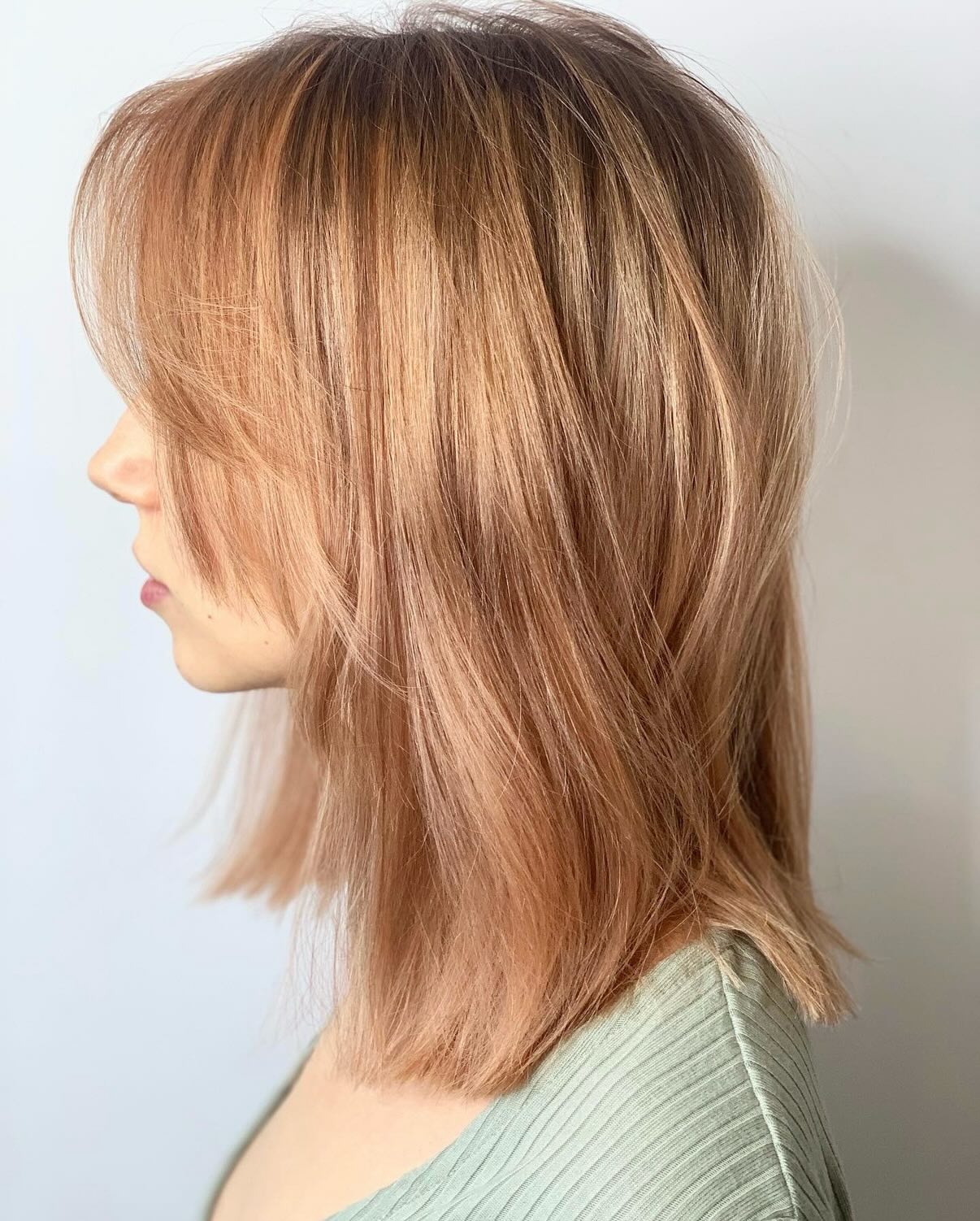 🍑 SHE IS OH SO PEACHY 🍑
Vad är din vibe i vår?
#peachhair #redkenshadeseqgloss #frisörvästerås #frisörstockholm #redkenobessed