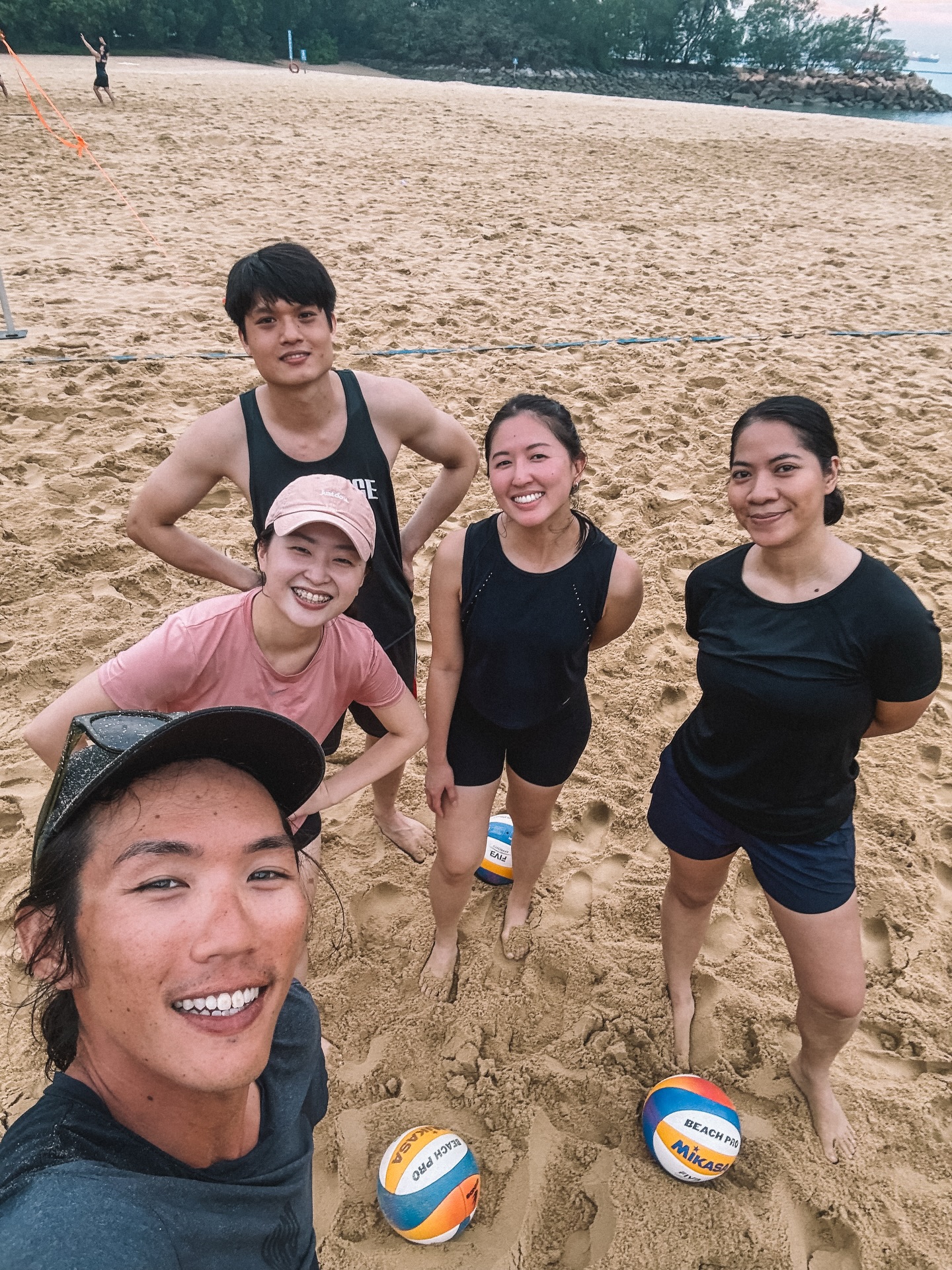 WINDS BEACH VOLLEYBALL ACADEMY! 🏐
Group, private and 1-on-1 classes available!
📱 www.winds-academysg.com
#windsbeachvolleyballsg #windsacademy #beachvolleytrainer #personaltrainer #beachvolleyball training workout healthy fitness followme instagood lifestyle gym instagram 筋トレ ビーチバレー フィットネス トレーニング フィジカル style コアトレーニング シンガポール ダイエット sun smile volleyball beach