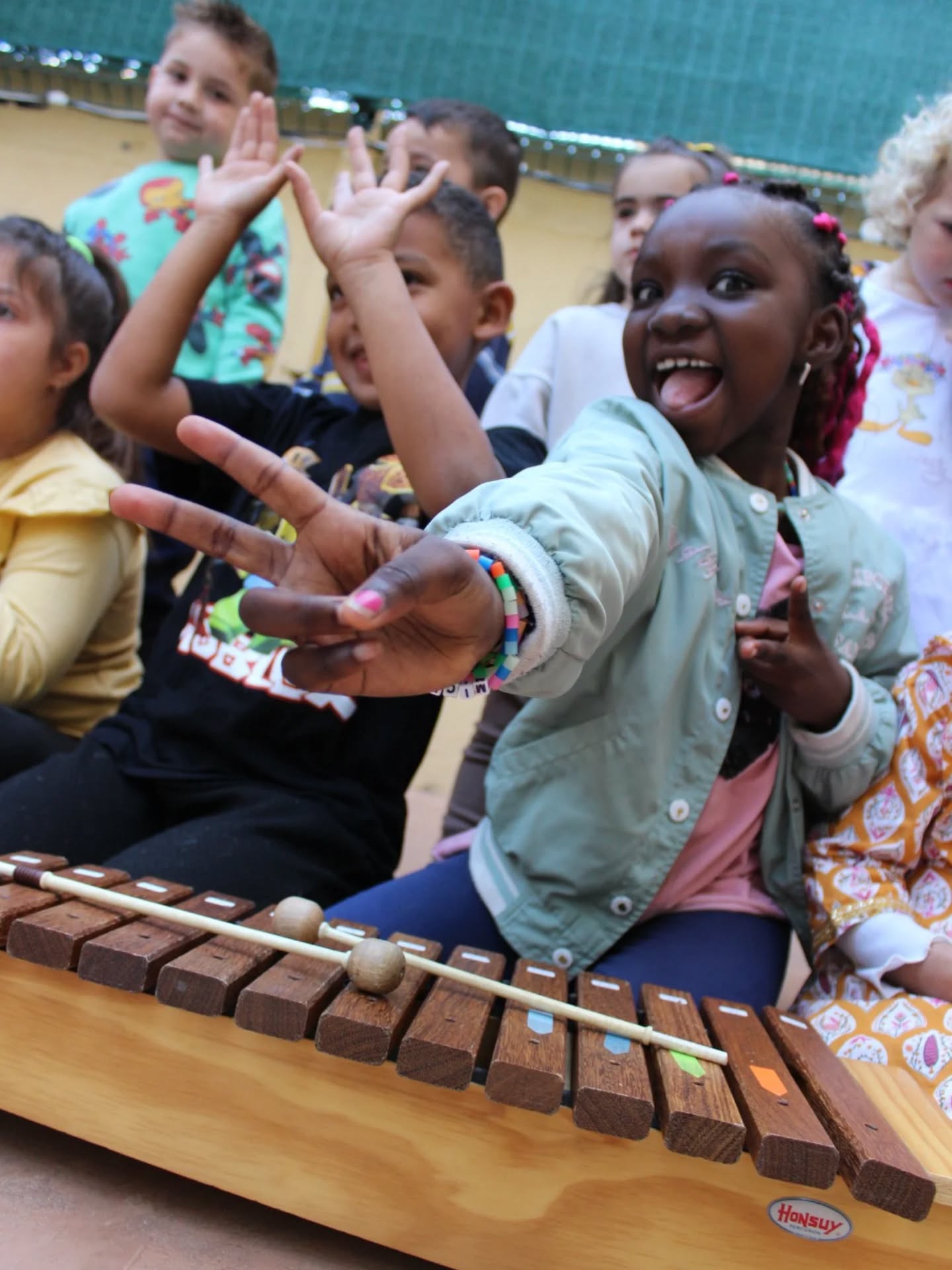 Divendres vam tancar la Setmana Cultural amb un seguit de concerts a càrrec d'Infantil i Primària!
💚💚💚
#EsperitPiaget
#PassioPerlEscola
#SomEscola
#ElCarmel