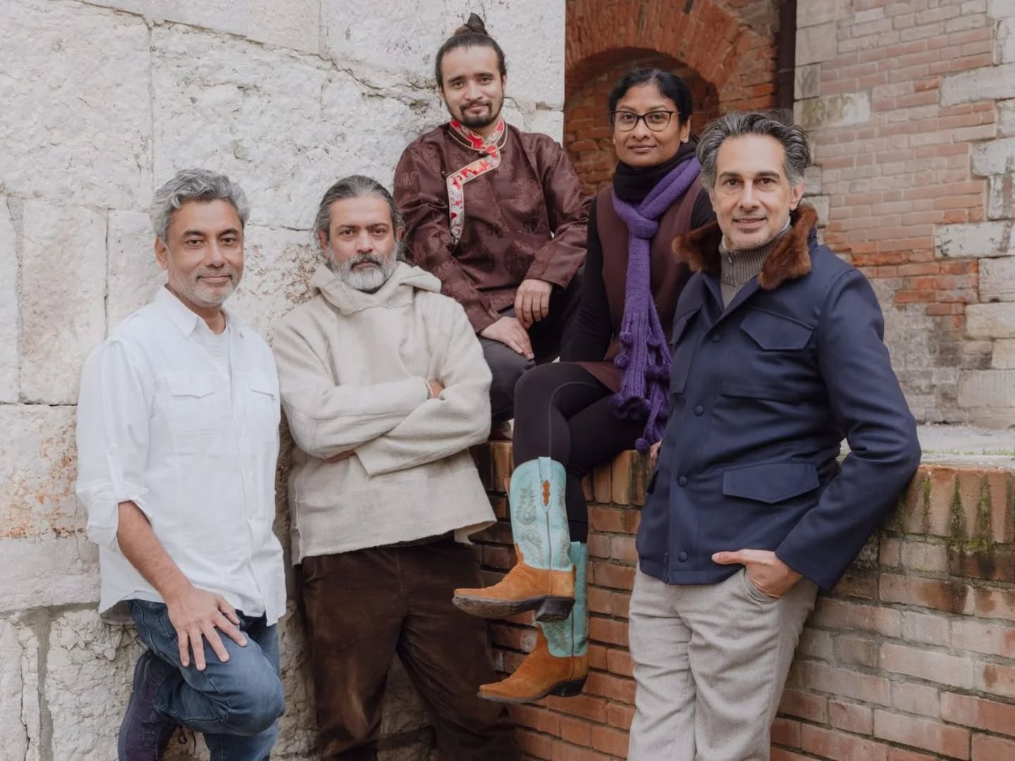 Congratulations to our long-term collaborator and friend of Dhaka Art Summit, Dr. Amin Jaffer on curating the Indian National Pavilion, Geographies of Distance: Remembering Home, at the Venice Biennale.
We are especially delighted to see our DAS 2014 and Srihatta artist Asim Waqif presenting a new work in the exhibition, continuing his long-standing exploration of ecology, material, and temporality. Working with bamboo as both structure and instrument, the project extends his sustained engagement with organic materials developed over decades across multiple sites, including his work at the Samdani Art Centre and Sculpture Park.
We also want to extend our congratulations to the participating artists Alwar Balasubramaniam, Sumakshi Singh, Ranjani Shettar, and Skarma Sonam Tashi.
#dascollaborator
#venicebiennale2026