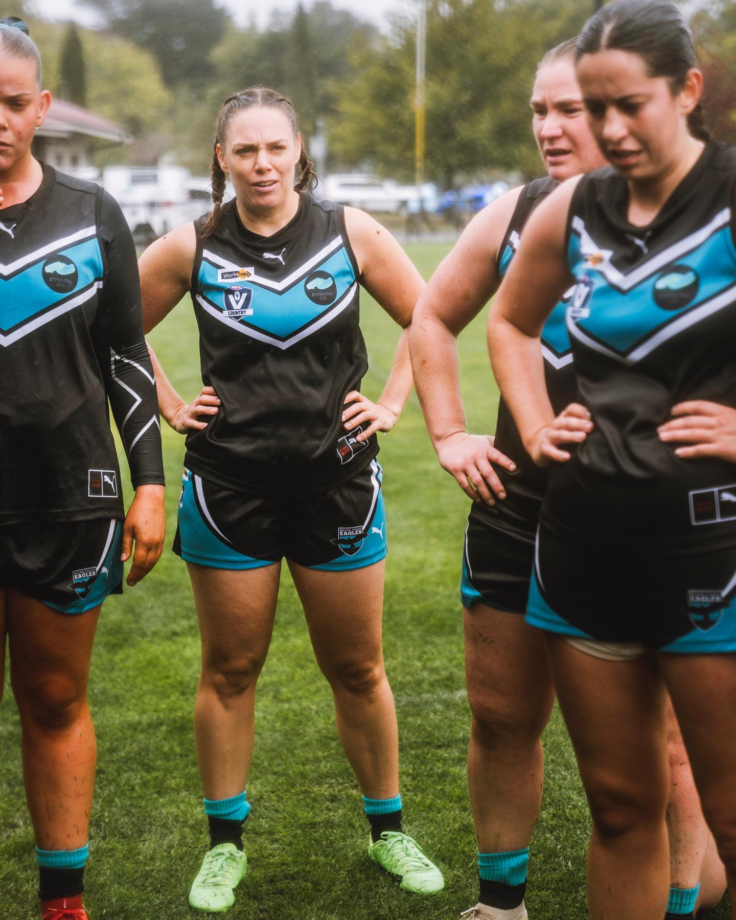 It was a little wet and a little wild for the @wedgetailedeagles at home on Sunday ☔️
They put on a dam good fight and never stopped pushing despite the wild weather 🌧️