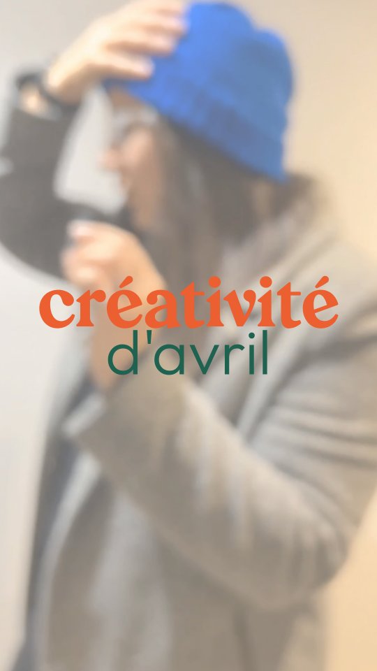 Toujours dans l'optique de donner un nouveau souffle à ce compte insta, je voulais le rendre un peu plus personnel et partager ce que je couds, tricote, peins, whatever... juste pour moi 🤭
Avril c'était un peu le chaos mais j'ai quand même pris un peu de temps pour créer autrement 🌷
La veste c'est le blazer Nicole de chez Maison Victor. Je conseillerais de peut-être le faire dans un tissus plus épais.
La tuque est faite à partir d'un mélange de plusieurs patrons de Purl Soho et la laine vient de @prosperyarn gros gros coup de cœur j'adore la couleur !! À refaire je la ferais juste un peu moins longue 💙
C'est tout pour avril (et c'est déjà bien 😜)
PS : se filmer est un exercice vraiment difficile alors me jugez pas s'il-vous-plaît 😬
Tricot couture peinture artisanat cadeaux hiver souvenirs nouvelle-zelande
