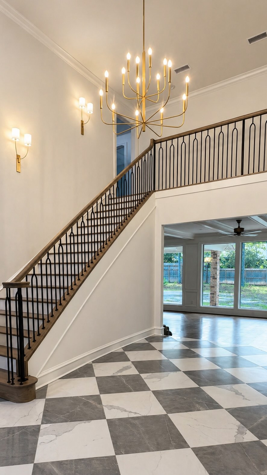 Proof that your entry sets the tone for the entire home…
This checkerboard moment was non-negotiable 🫶
•
•
•
Construction by @andersonfamilybuilders