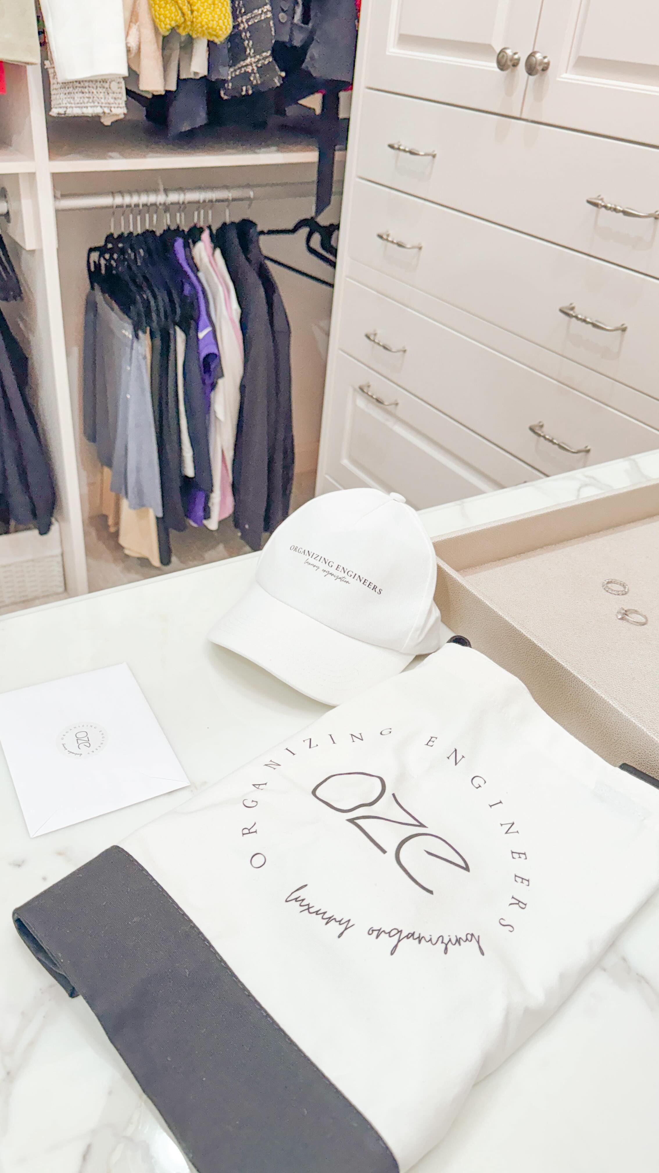 Moving in 90 days? That’s exactly when you should call us.
Most people wait until moving week. By then? We’re booked.
The secret to a smooth move isn’t packing — it’s planning. And we start working with you long before the boxes arrive.
📩 DM us or click the link in bio to get on our calendar.
#conciergeservices #conciergemoving #professionalorganizer
