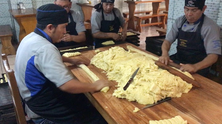 Visiting the famous ‘Biscochos San Pedro in Cayambe,Ecuador