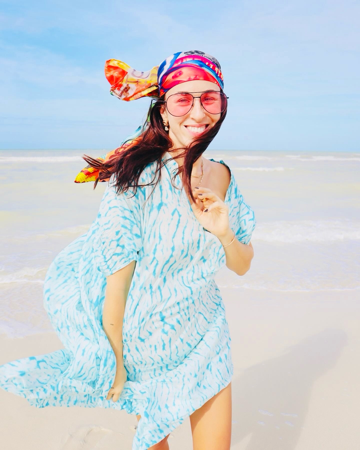Entre el mar y lo sagrado
#lavirgencita #lifestyle #heartofcommunity