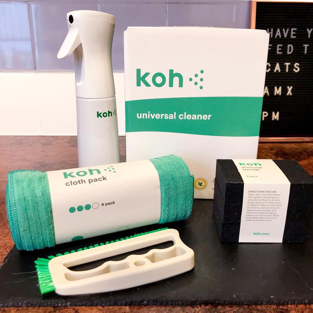 My Koh box has arrived! I've already tried it on a few things and holy smokes this stuff is everything it claims to be! What I've tried it on has been incredible. I can't wait to get this out in the rest of my lovely clients homes! It's expensive but it's worth it to make everyone's homes sparkle. My kit is going to be so streamlined thanks to even less one-use plastics! 🧽✨