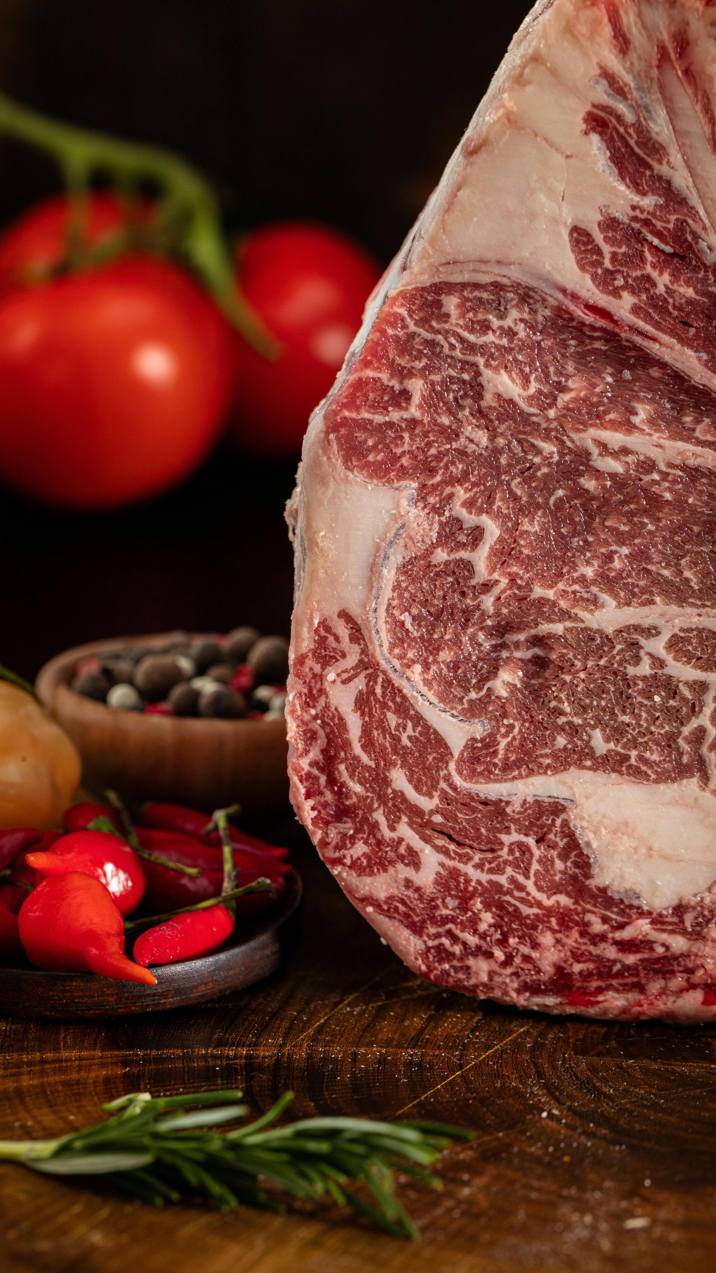 Ever wonder what’s actually inside one of our Prime Plus beef boxes?
Chance from Hirsch BBQ recently grabbed one of our 25lb Prime Plus boxes and filmed the unboxing so you can see exactly what premium Wagyu × Angus beef looks like straight out of the package.
Beautiful marbling, incredible cuts, and the kind of beef BBQ people get genuinely excited about.
We currently have our new 30lb Prime Plus boxes available — packed with premium Wagyu × Angus beef built for grilling, smoking, and seriously good meals at home.
This is single-source Alberta beef raised with care and finished for exceptional flavour and tenderness.
Comment BOX and we’ll send you the details on the newest Prime Plus box or shop anytime at six9ranch.com
•
•
•
#Six9Ranch #HirschBBQ #WagyuAngus #PrimePlus #BBQBeef AlbertaBeef PitmasterApproved FarmToFreezer PremiumBeef SmokerSeason YYCBBQ