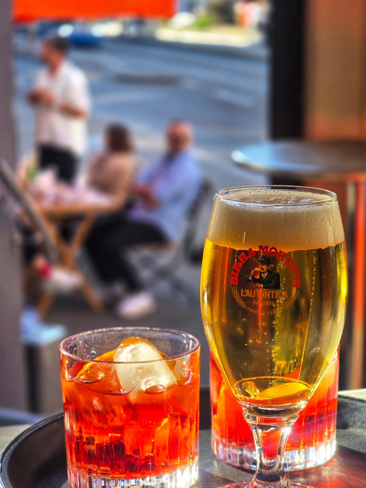 Sun + Italy vibes = Aperitivo❤️🇮🇹
#aperitivo #apero #italian #italiano #zürich