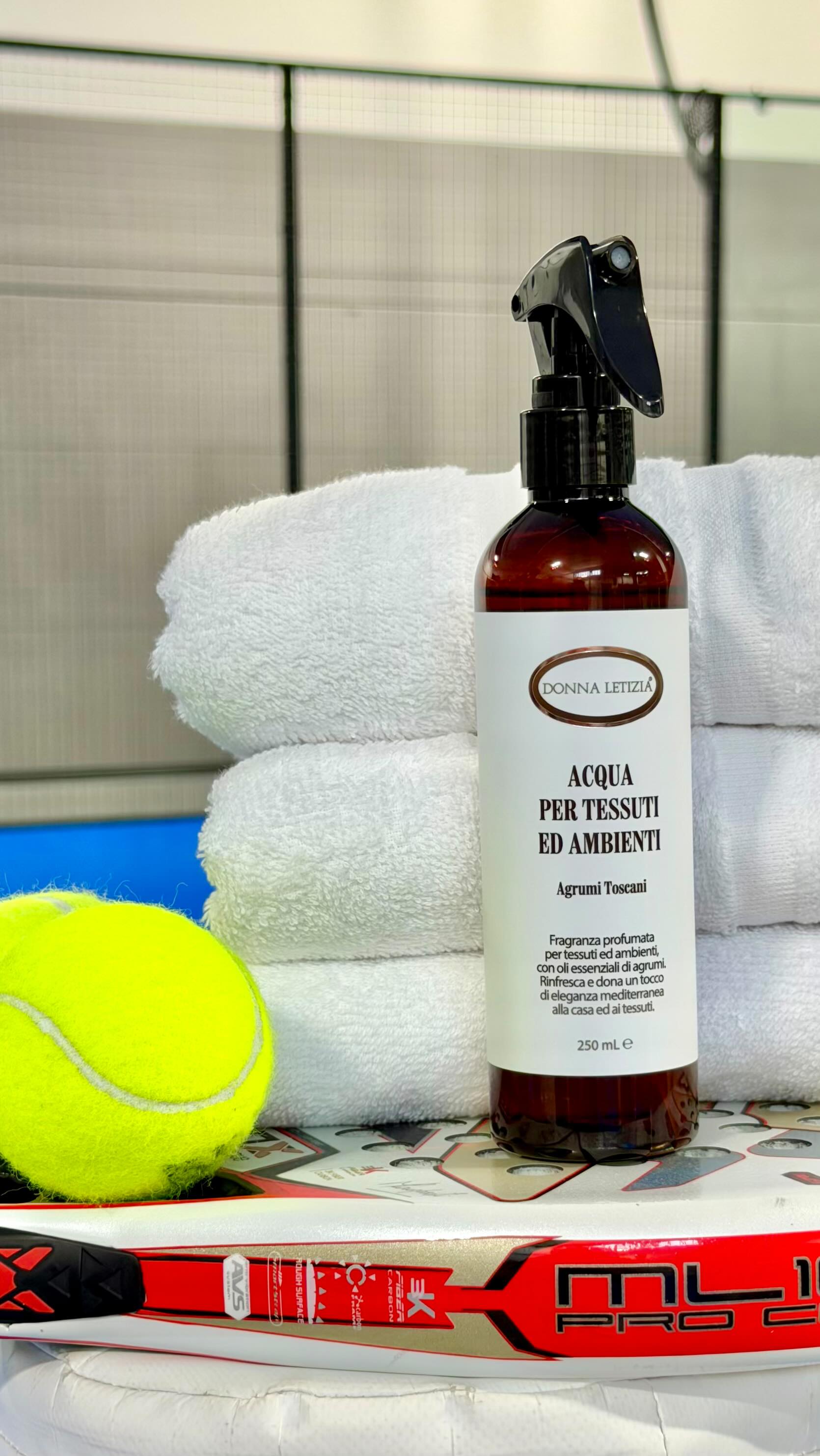 La freschezza è ancora più bella quando si condivide. 🎾
L’Acqua per Tessuti e Ambienti di Donna Letizia ti accompagna in ogni momento della giornata: a casa, sui vestiti, sugli asciugamani e anche dopo una partita di padel, per ritrovare sempre quella sensazione di pulito e leggerezza.
@nexuspadelclub 💙