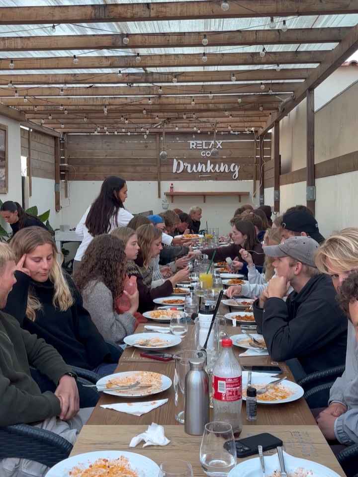We are Currently in Portugal with @ihsdk enjoying the Portuguese waves, food and culture 🏄♀️🏄#surf #portugal