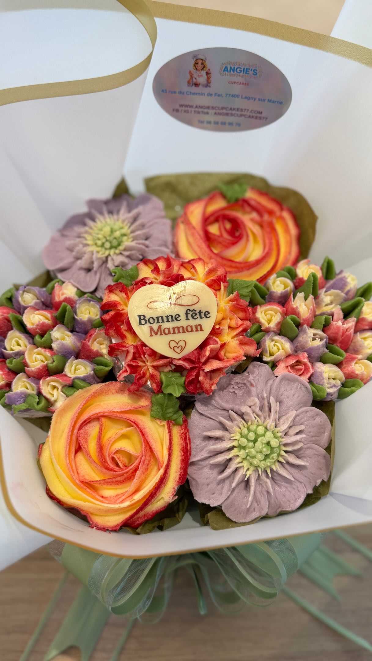 💐🧁 Les commandes pour la Fête des Mères sont ouvertes !
Nos modèles sont visible dans la vitrine de la boutique 🧁💐🧁💐🧁💐🧁💐🧁💐🧁💐🧁💐🧁💐🧁💐
3 possibilités:
🧁Disponible sur la boutique en ligne
🧁venez en boutique passer votre commande
🧁En MP ici !
#fêtedesmères #fetedesmeres #fetedesmeres2026 #cadeaumaman #angiescupcakes77 @lagnycommerces