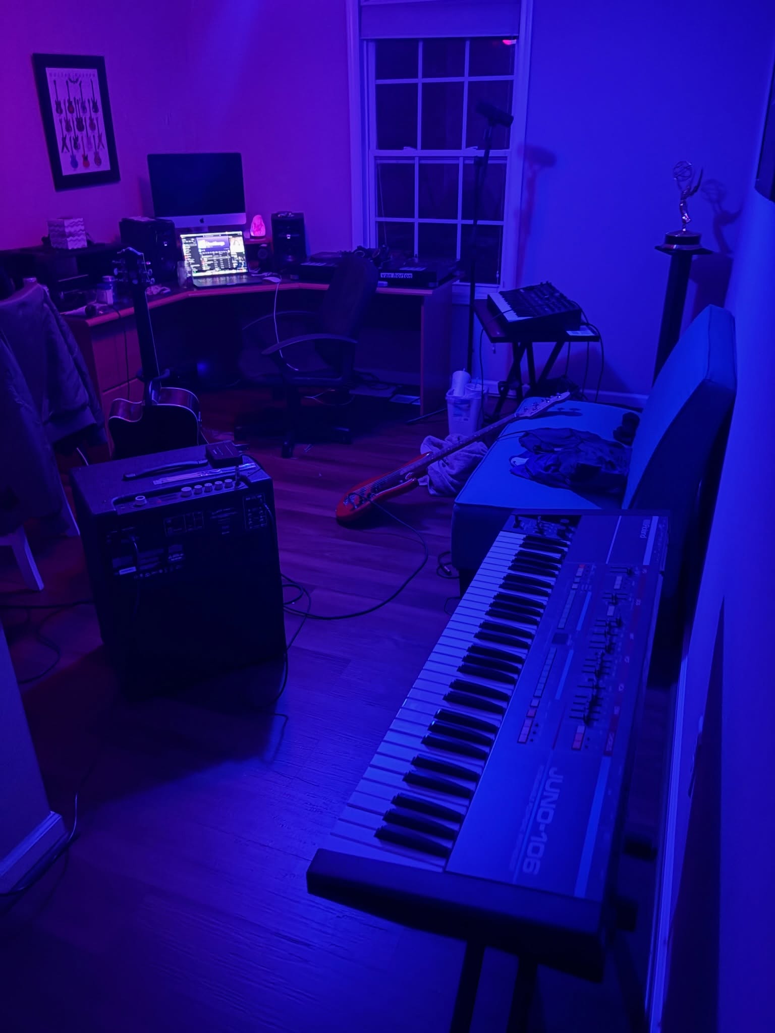 I just got singed to a Talent Agency, ANNOUNCEMENT NEXT WEEK, THANK YOU EVERYONE 🫶🙏🤘