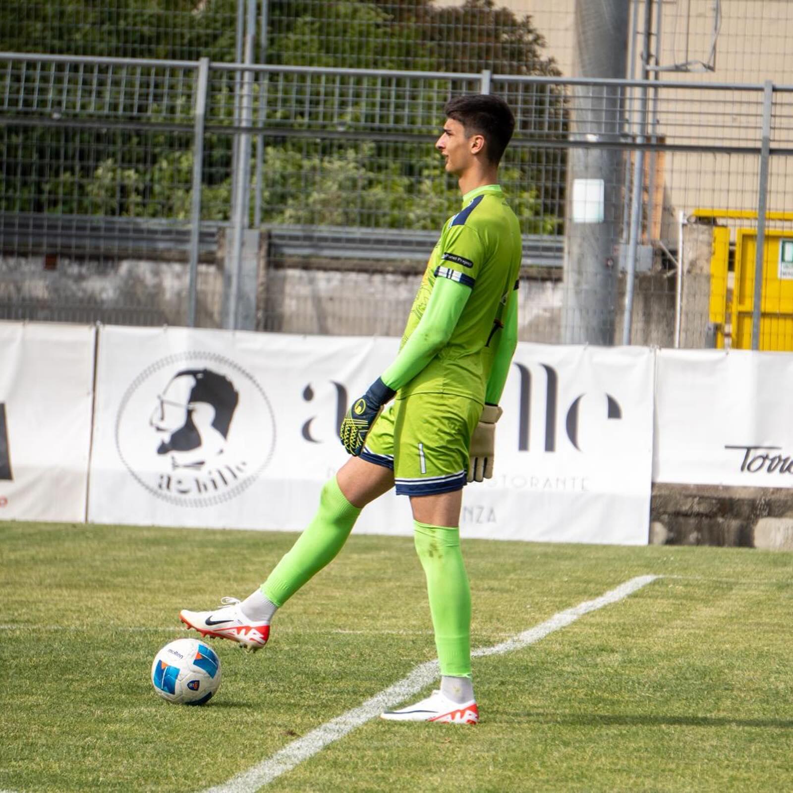 224 giorni dopo..✨🧤
Bentornato Matteo! @_matteobrezzo_
#wearechisola