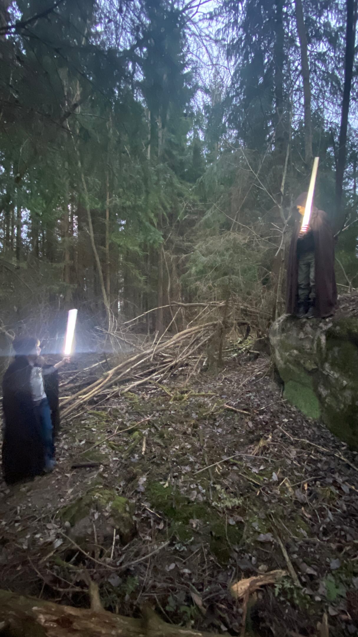 May the Force be with you!
We made lightsabers using flashlights and some tracing paper.
#starwarsgalaxysedge #jediknight #cosplaykids