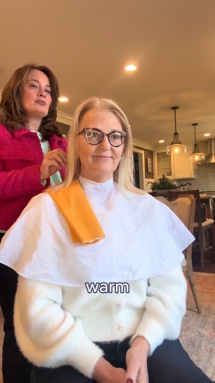 Hair color should evolve with you. As you go gray, your contrast softens, and your color needs to adjust with it. 💇♀️
Keeping things lighter and aligned with your undertone creates a much more natural, elevated result.
If you want clarity on what hair color looks best for you, book a session with me. 💌 828-406-9385
