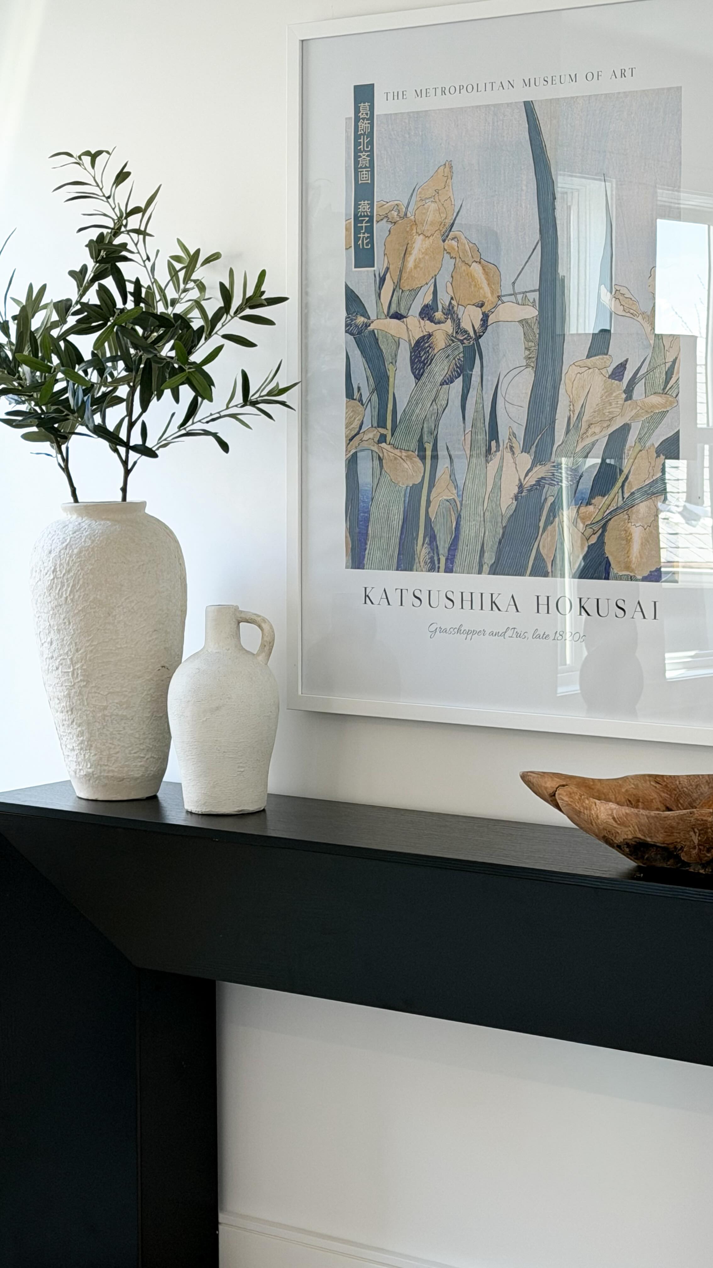 Sometimes it’s one piece that changes everything. From the first layer to the final detail, every decision is intentional.
Trust the process 🤍
That’s where the magic happens.
#bostoninteriordesign #homestagingworks #neutralinteriors #homestyling #interiorstyling