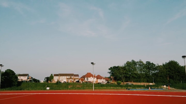 track session; to help those who wants to push little further.
to run fast, run with faster people than you.