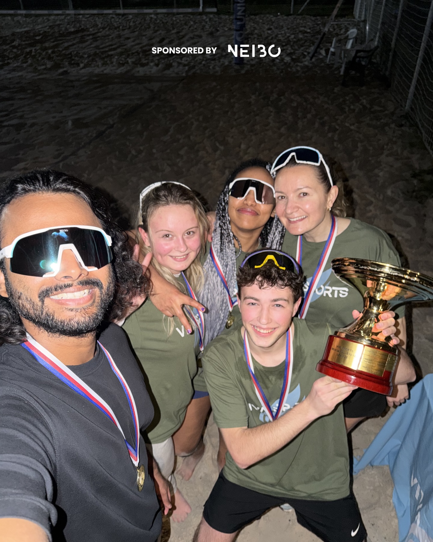 Wednesday league champions 🏆 Team Airforce One dominating the sand. Rocking their wins and their looks thanks to our sponsors @neibocz
Quality eyewear for every type of player. Check them out!