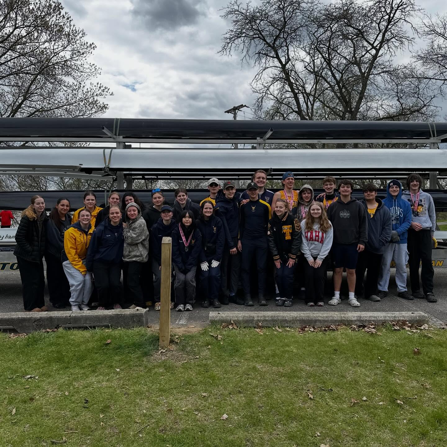 Trenton crew competed at Martindale Sprints today and brought home some hardware! Menโs Novice 4+ took second place. ๐ฅ Proud of all of our boats that raced today despite the chilly weather. Next up, Midwest!
#trentoncrew #rowing
