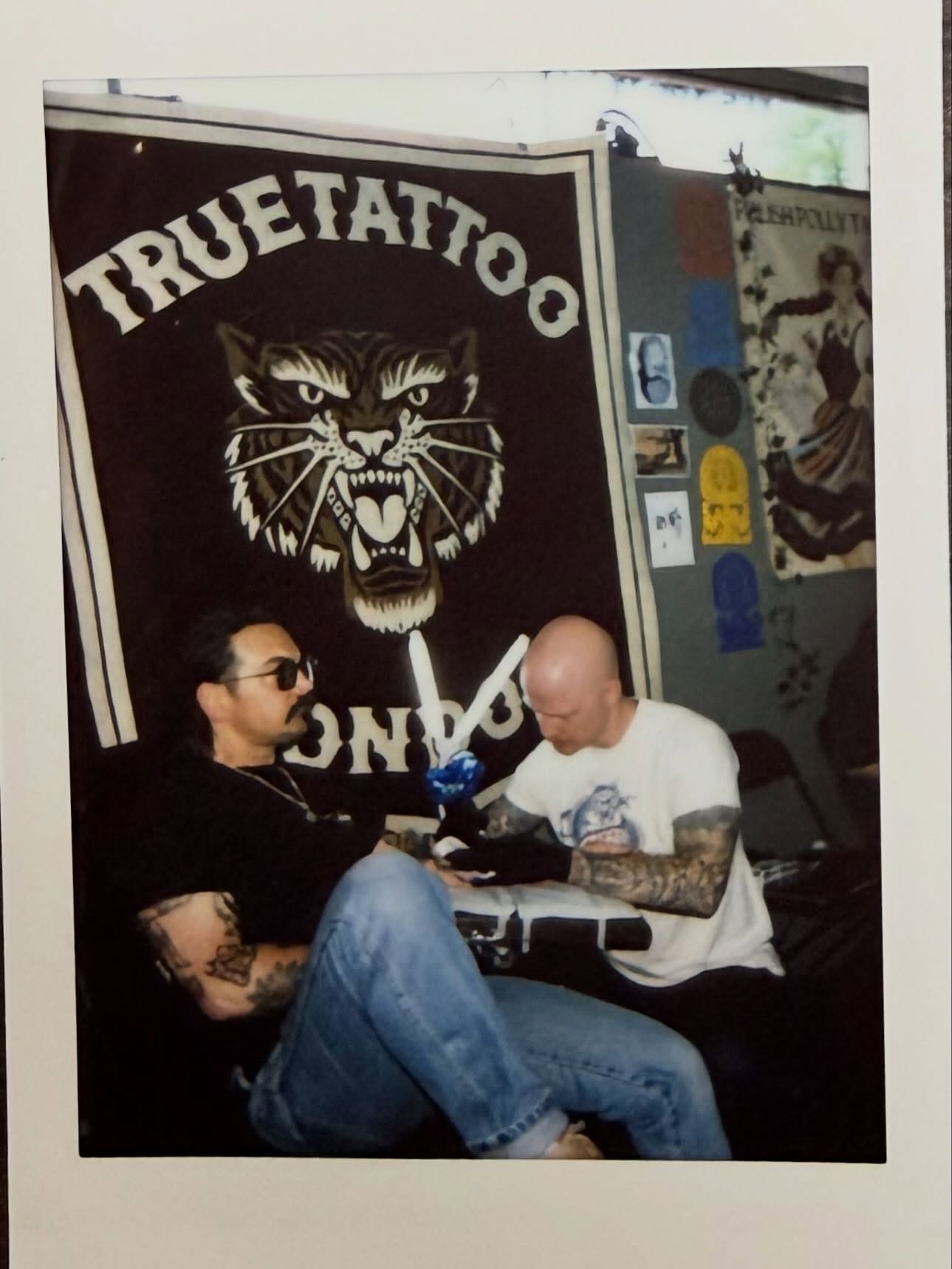 Last one of our time at @tattooexpouk we swear!
Cute pics tho right?
Walk ins welcome come say hey!
#polaroid #tat #tattoo #londontattoostudio #pmu