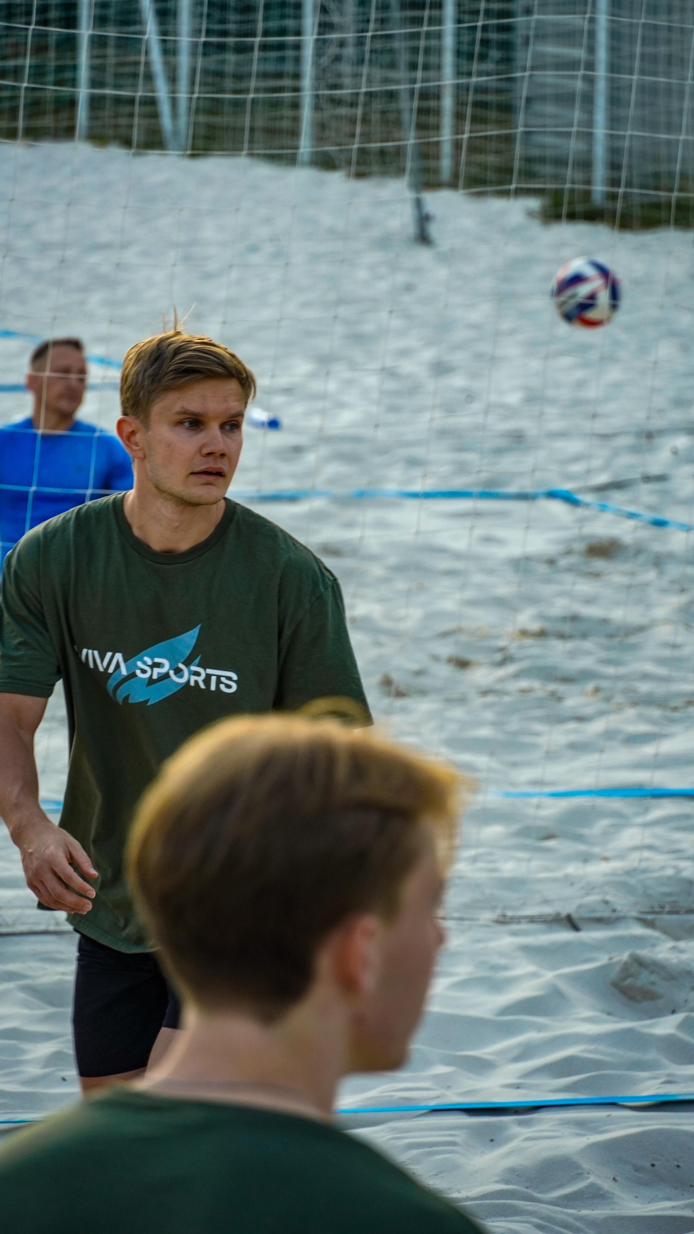 Sign ups end May 18 for our social beach volleyball leagues! 📍Link in bio to play in the spring/summer season.
#prague #beachvolleyball