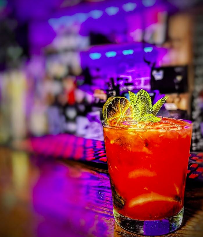 SALUTE THE SOUND 🎶🥗🥂⭐ 5/26/26
Salute Ristorante & Bar
397A South Oyster Bay Road
Plainview, NY 11803
#NaquelGames #SaluteTheSound #Plainview #SaluteTheSoundMusic #MusicGameNight #Trivia #Jeopardy #LongIsland #Dine #Play #Win #LocalAdventures #Plainview #TuesdayNight #Fun #MusicTrivia #PerfectPlaylist #GoodSounds #RockandRoll #RandB #ClassicRock #Pop #HipHop #Country #Soul #nassaucounty #privateevent #privateparties #saluteatplainview #italianfood