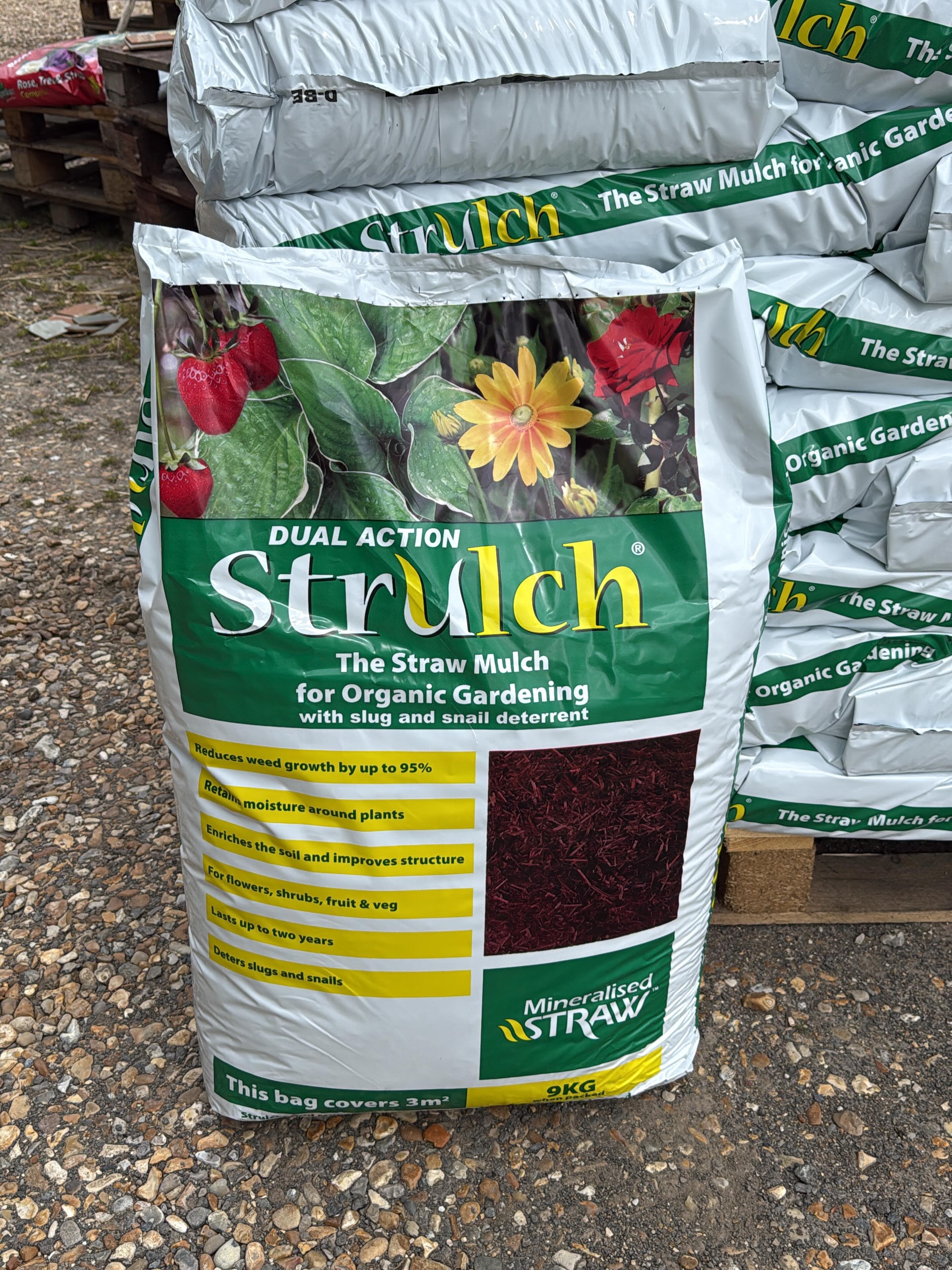 Strulch mulch now in. Retains moisture and suppresses weeds, easy to put down too. #mulch #strulch #strulchmulch