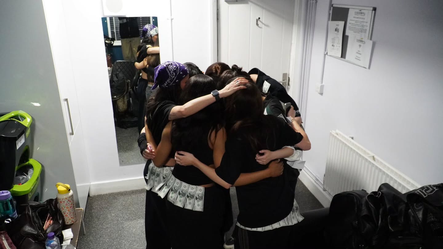 bbno$ x KMDC at The O2: Back Stage pics
A truly unforgettable experience for KMDC.
From rehearsals to the stage, every dancer brought such beautiful energy, and I’m so proud of everyone who took part.
Special thanks to @maoa94 and @runabyt3 for preparing the process and with so much care, and to all KMDC dancers for representing our community with passion and confidence.
@maoa94
@runabyt3
@beltashazzar07
@gloria_mibiyadance
@_liz_22
@lailaroseeelala
@barkhagosain
@sm_thisusernameistaken
Seeing you all shine on stage at The O2 was a very emotional and proud moment for me. After almost 10 years of building KMDC, this was one of those moments that made everything feel so meaningful.
I hope it was a special day for you too.
I will keep working hard to create more opportunities for KMDC dancers to experience even more stages in the future.
Thank you, everyone.
This is only the beginning. 💜