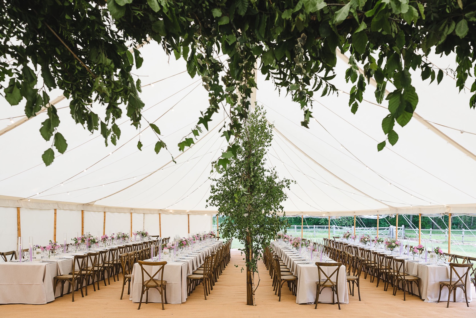 The view. The atmosphere. The team. The AWESOME C&O. Their families. The most ridiculously fun guests. The rain! The food. The best man (and his absolute corker of a speech). The music. The dancing! The laughter. The brunch. The flowers.
These ridiculously beautiful photos by @weddingsbynicolaandglen gives a peek into the world we created - and lived in! - last weekend. But no amount of photos will show the absolute heart and soul, warmth and joy and fun that was felt throughout these glorious days, but they will live forever in my heart. 🤍
An enormous thank you to the best people who nailed the vision:
Photographer: @weddingsbynicolaandglen
Marquee: @originalmarquees
Caterer & Bar: @provenancehospitality
Florist: @sophieoliviafloraldesign
Hair & Makeup: @annajonesbridal
Stationery: @annajaynedesigns
Linens - @northfieldslinenhire & @alba.tableware
Videography: @amazingdayz_wedding_films
Production: @tec_oxford
DJ: @dj_gentlemangeorge
Guitarist: @alanoliverweddingguitarist
Brunch: @sandjcuisine
🗝️ In these photos you’re seeing a marquee wedding at home in Oxfordshire, planned by @karintindallweddings
#marqueewedding #weddingathome #weddingplanneroxfordshire