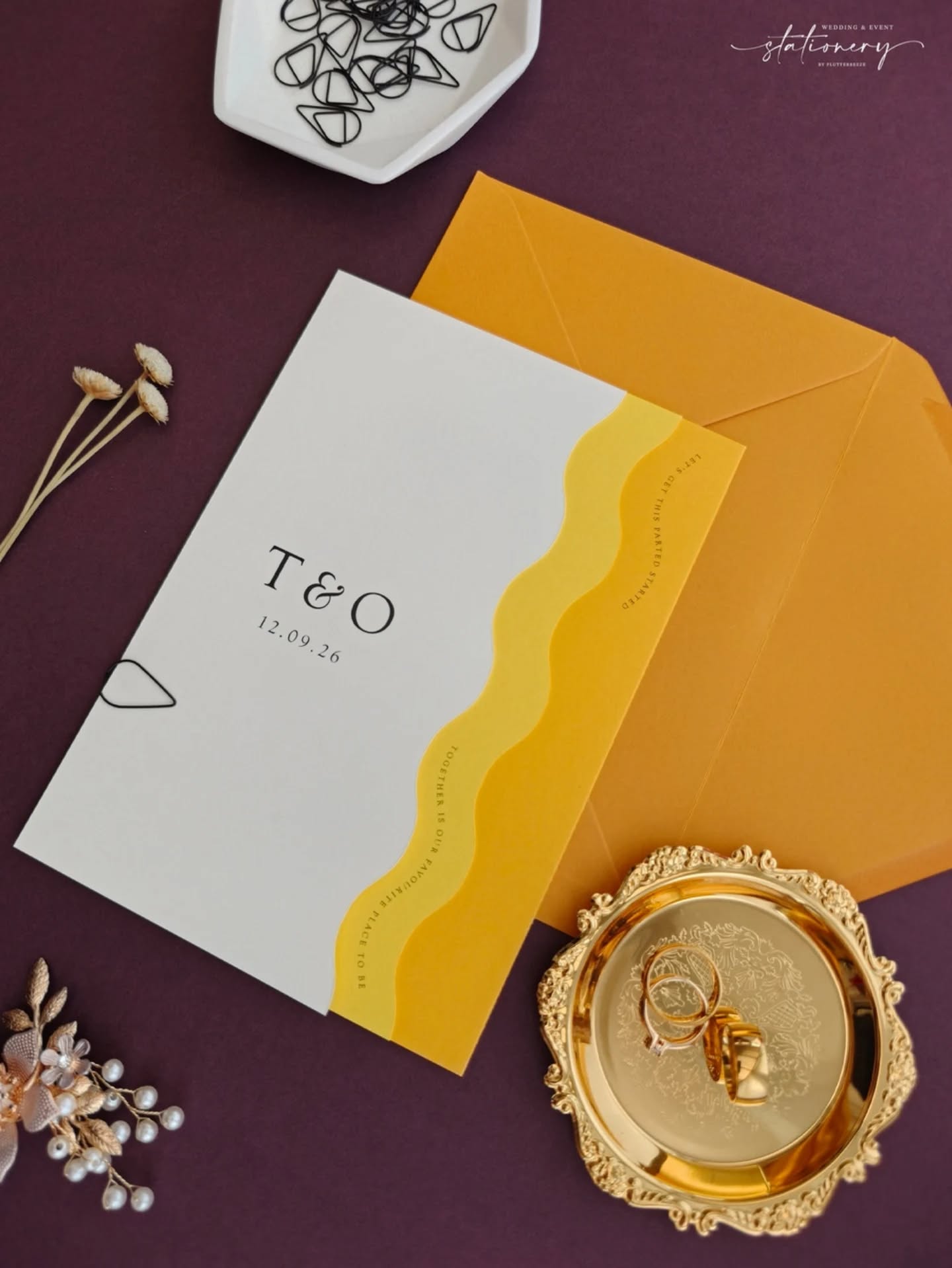 Odin
Sunshine yellow set with a wavy edge.
Layered set with QR code rsvp, featuring order of events, menu details and guest information.
This set would look beautiful in so many different colours palettes so the question is what colour would you choose.
Ready to get started on your stationery journey? Fill out the enquiry form in the link in the bio or on my website.
Kirsty 🌿
www.flutterbeeze.co.uk