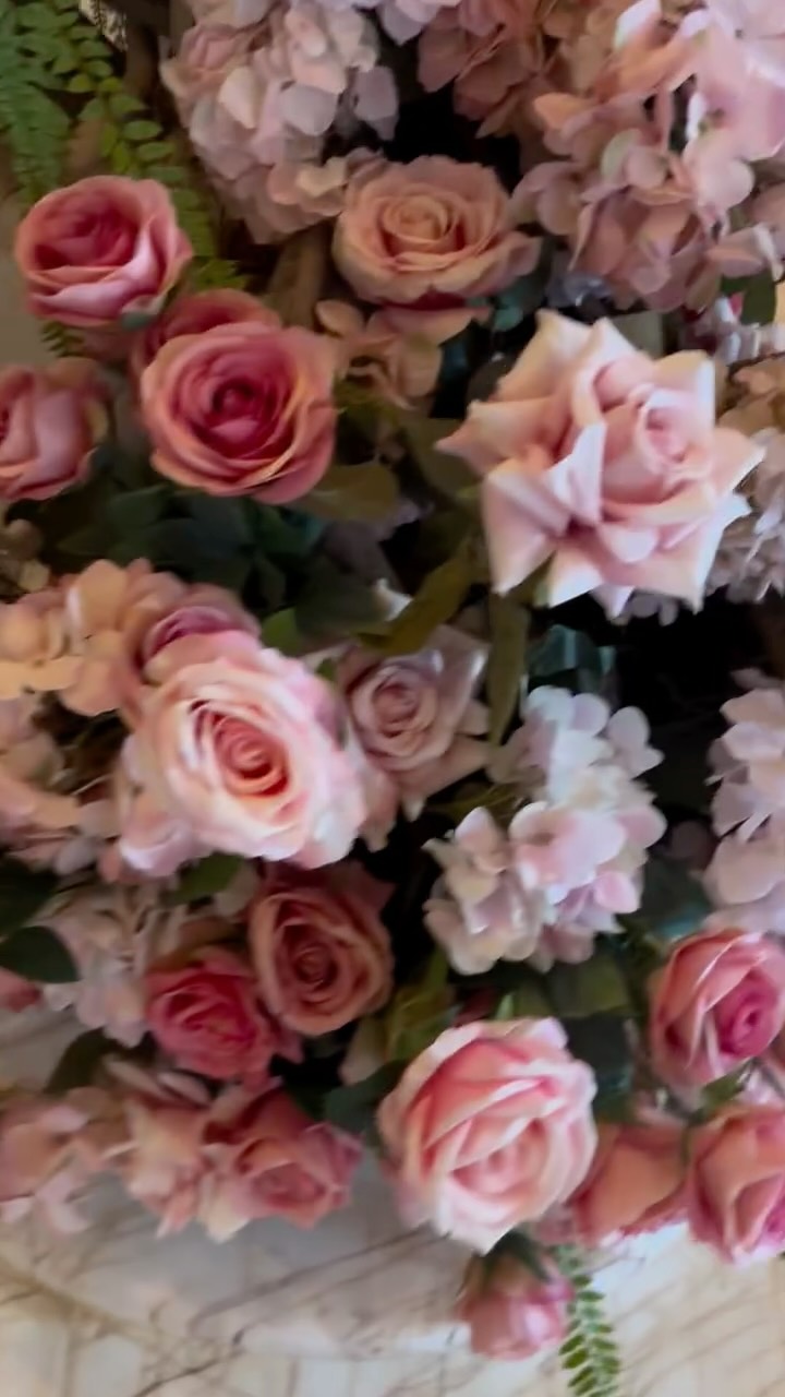 In full bloom. @theplazahotel