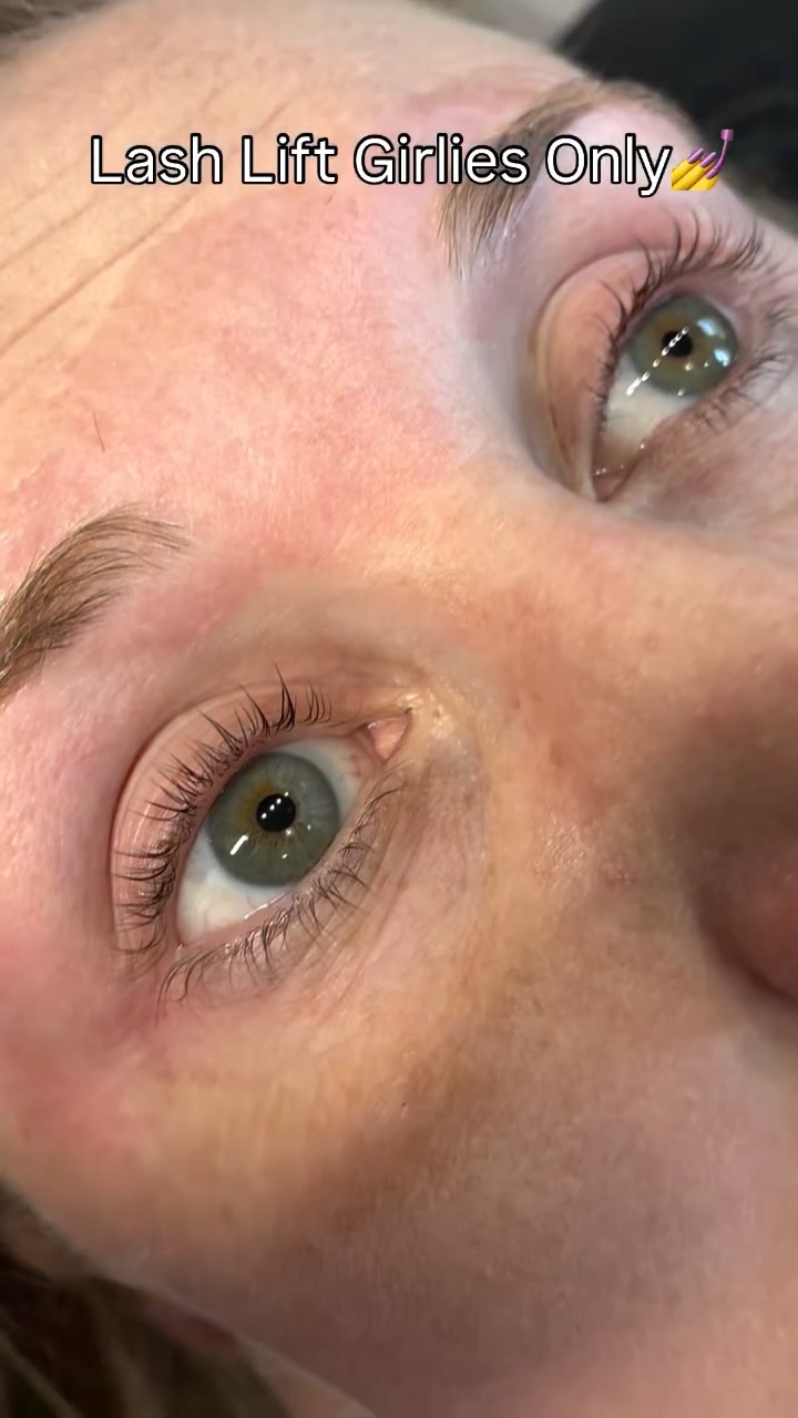 Stop scrolling if you are a lash lift girlie â¤ď¸đ. Check out this before & after lash lift & tintđđЎ.
đťwww.lclashandbrowbar.com
đ˛678-260-4491
#lclashandbrowbar #lash #atlantabrows #roswelllashes #atllash
