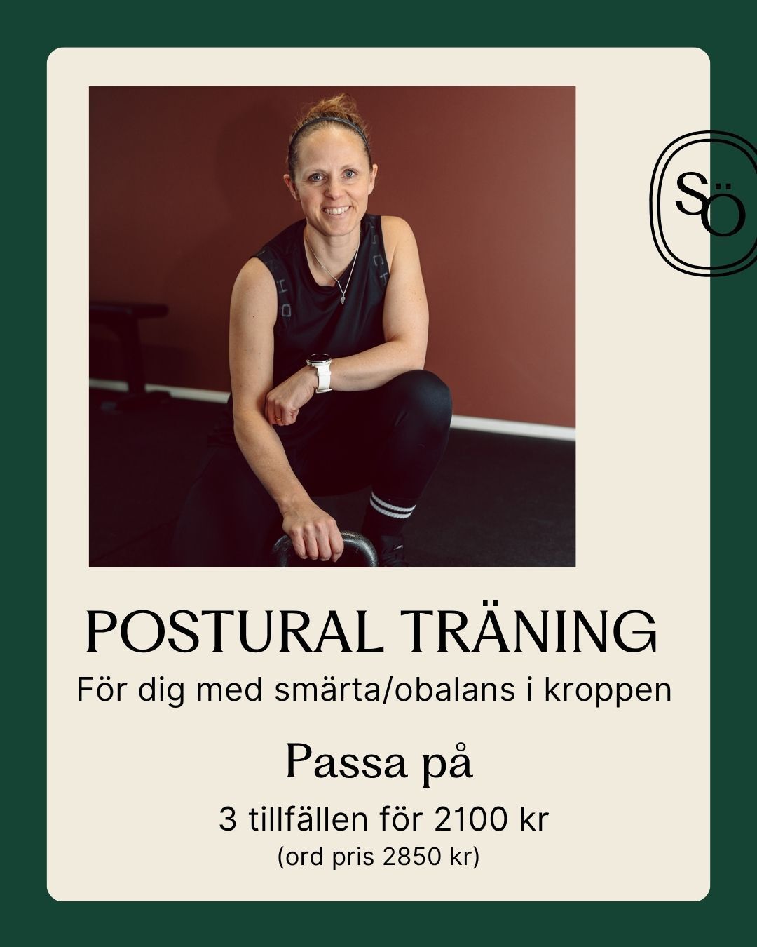 Maria är nu färdigutbildad Postural tränare och erbjuder under maj månad ett uppstartserbjudande då träffarna kan komma att ta lite längre tid.
Tre träffar med ca 4 veckors mellanrum och där du jobbar med hemövningar minst 4 dagar per vecka. Övningarna kräver ingen direkt utrustning och antal hemövningar dvs den tid de tar sker i dialog med dig så att det blir på en lagom nivå. Vi pratar 10-15 min som minst. Om du inte är intresserad av att göra hemövningar är detta inget för dig:)
Postural träning/postural terapi är en fysioterapeutisk metod som kommer från USA. Metoden grundar sig på en djup biomekanisk förståelse av hur kroppen fungerar vid optimal funktion och dess syfte är att återställa kroppens naturliga förmåga att röra sig fritt och utan smärta.
Felaktig kroppshållning och rörelsemönster anses vara grundorsaken till mycket av vår smärtproblematik. Genom att korrigera hållning och rörelsemönster underlättas kroppens självläkning och symtom kan försvinna på både kort- och lång sikt.
Kontakta Maria på Maria@studioostersund.com för mer info eller för att boka👍