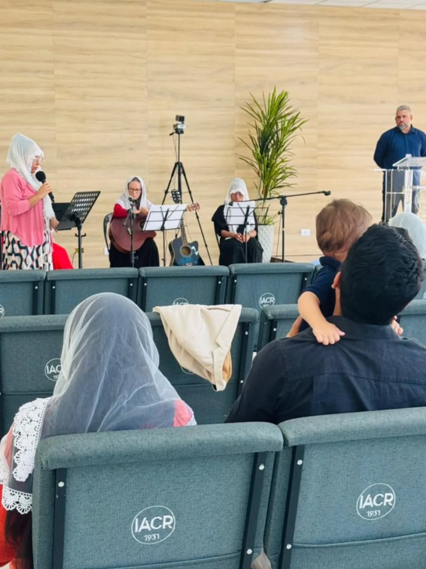 Temos um encontro marcado amanhã, na Escola Sabatina. Venha participar conosco e ser cheio da palavra do Deus vivo. Lembra-te do dia de sábado para o santificar. Dia de descanso e fortalecimento espiritual. Dia de caminhar no jardim ❤️
.
.
.
#shabat #diadosenhor #congregação #reformadores #adventistas