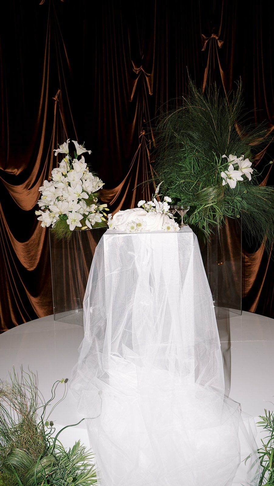 This is why we LOVE what we do 🤍
For @jennalee_prince & @brandon_prince96
Planning | Styling | Stationery @veilsandvibes
Draping @specialoccasionswa
Florist @ivybloomevents
Hire @eventrepublicau @eventartillery @hiresociety @thedancefloorco
Venue @sandalford_weddings_ @sandalford_wines
Sand Candles @chameleonsandcandle @sandcandlestyling
Photographer @amanda.aftonphoto
Videographer @keithscottfilms
Ice Sculpture @icesculpturesperth
Bridal Makeup @emilywalters_mua @makeup_gracehal
Bridal Hair @arzu.artistry
Cake @katebatter
Musicians @dolceensembles
DJ @simplyentertainmentperth
Gelato @thatlittlegelatocart
Transport @limousinesaustralia @party_bus_perth
Bridal Attire @archelabridal The Fitting Room
#veilsandvibes #perthweddings #perthweddingplanner #bestweddingsperth #perthweddingideas