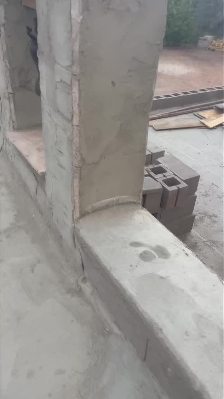 The roof is improving
Next week I will do the other part of the roof