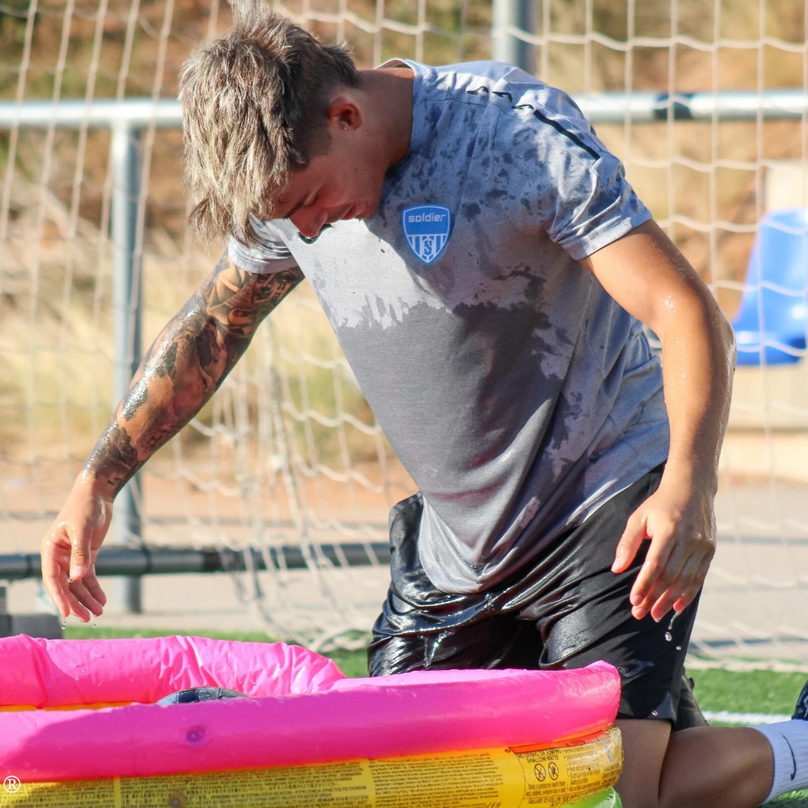 ¿Quién tiene ganas de 𝐜𝐚𝐦𝐩𝐮𝐬 𝐝𝐞 𝐯𝐞𝐫𝐚𝐧𝐨 𝟐𝟎𝟐𝟔? 💦🤩
𝟒 𝐬𝐞𝐦𝐚𝐧𝐚𝐬 de puro aprendizaje, mejora y diversión ⚽️
☀️ En horario de tarde, de 18:00 a 20:00 H
➖calor ➕ trabajo 🧤
🚨 ¡Muy pronto anunciamos las fechas!
𝐏𝐫𝐞𝐩𝐚́𝐫𝐚𝐭𝐞 𝐩𝐚𝐫𝐚 𝐮𝐧 𝐯𝐞𝐫𝐚𝐧𝐨 𝐢𝐧𝐨𝐥𝐯𝐢𝐝𝐚𝐛𝐥𝐞 🙌🏼
#campusdeverano #porterosdefutbol #futbol #campusdeporteros #SoldierKeeper