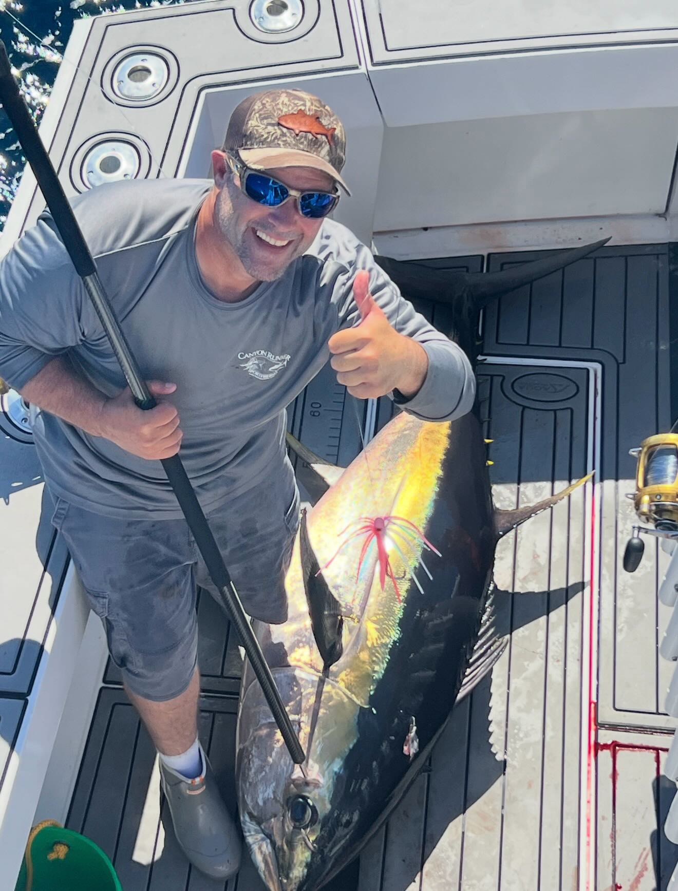 If you havenāt already, check out Episode 82 of our podcast with @zajac.mike.cr talking about his decades of offshore experience fishing out of northern NJ. Many great stories and tuna fishing insight in this one!
#tunafishing #tuna #njfishing #canyonrunner #fortunarunner
