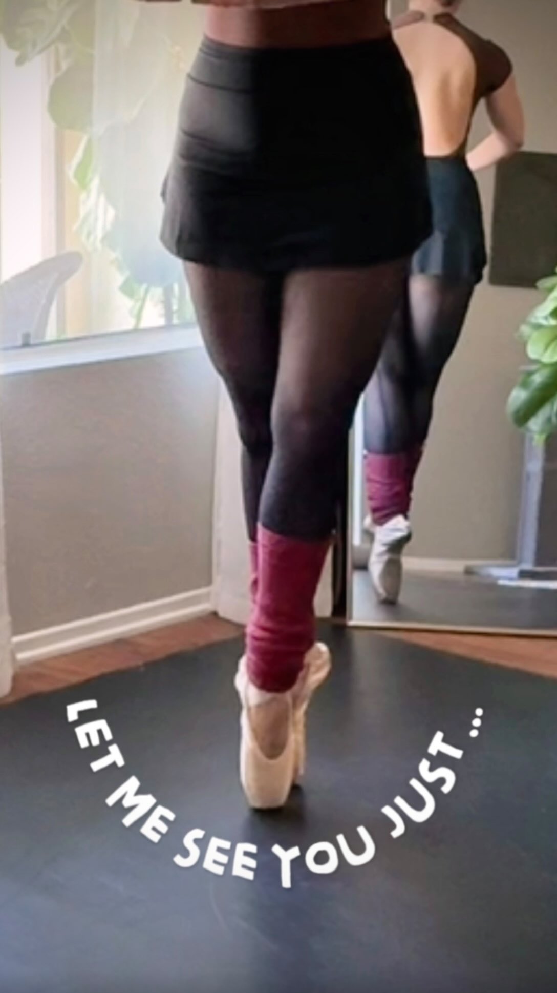 …Because somedays it really do be like that 🫠
(Gave you a palette cleanser at the end though, just to prove I CAN relevé without falling over… sometimes) 😂
#wobblebaby #adultballet #adultballetcommunity #adultballerina #ballet