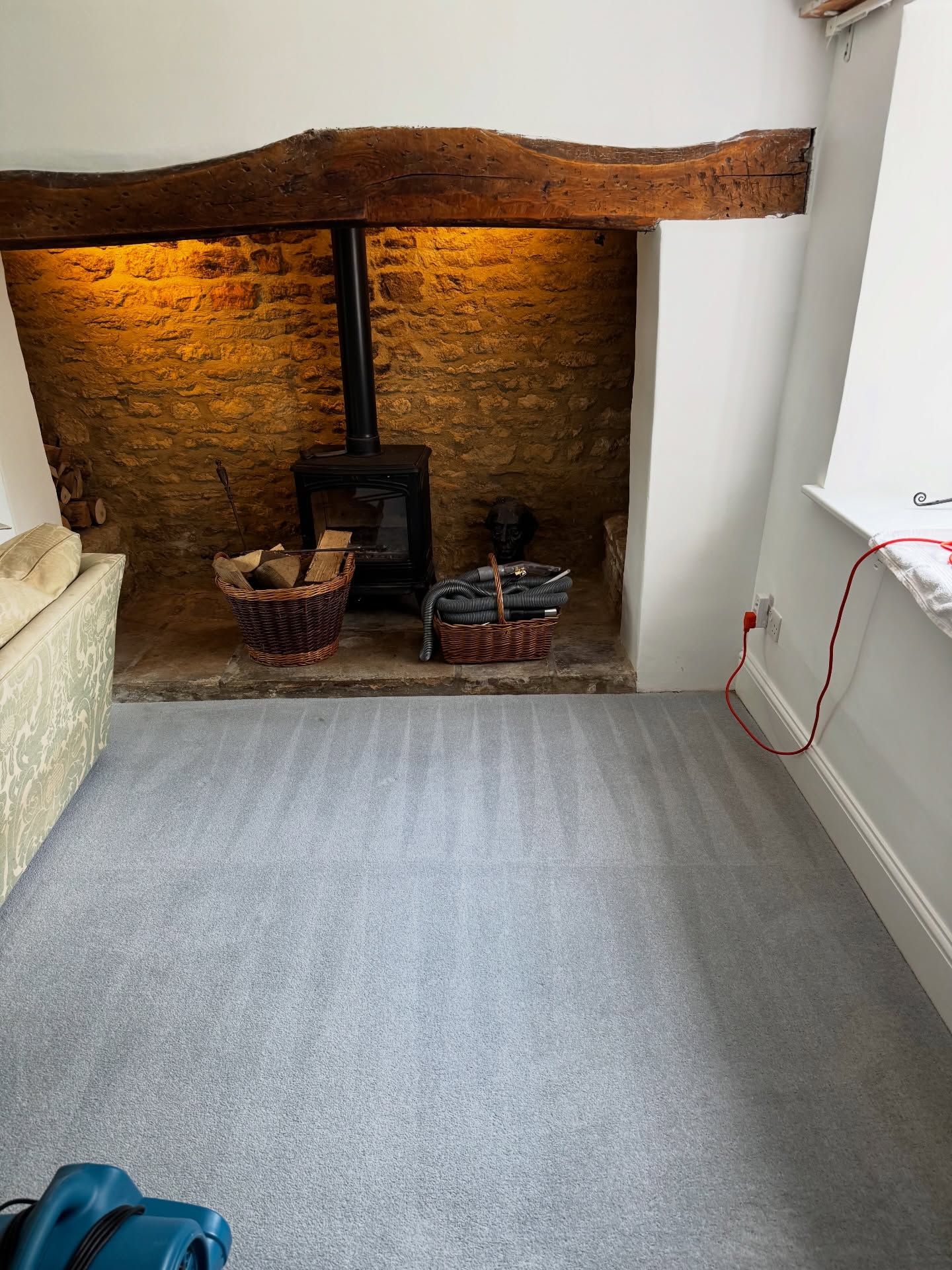 Churchill Cotswolds. A small carpet clean this morning.
#cotswolds #cleaning #carpets