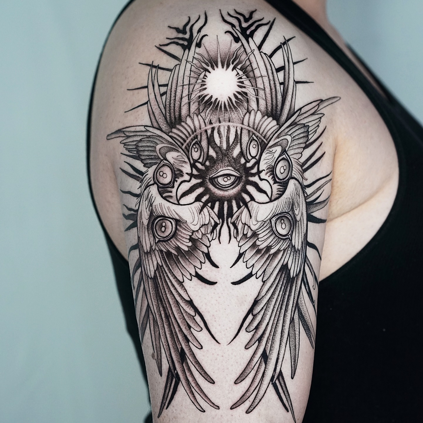 First tattoo for Jonathan π€ This is a Seraphim, next post will show the other angel on the other shoulder!
#angeltattoo #seraphim #blackworkart #darkart