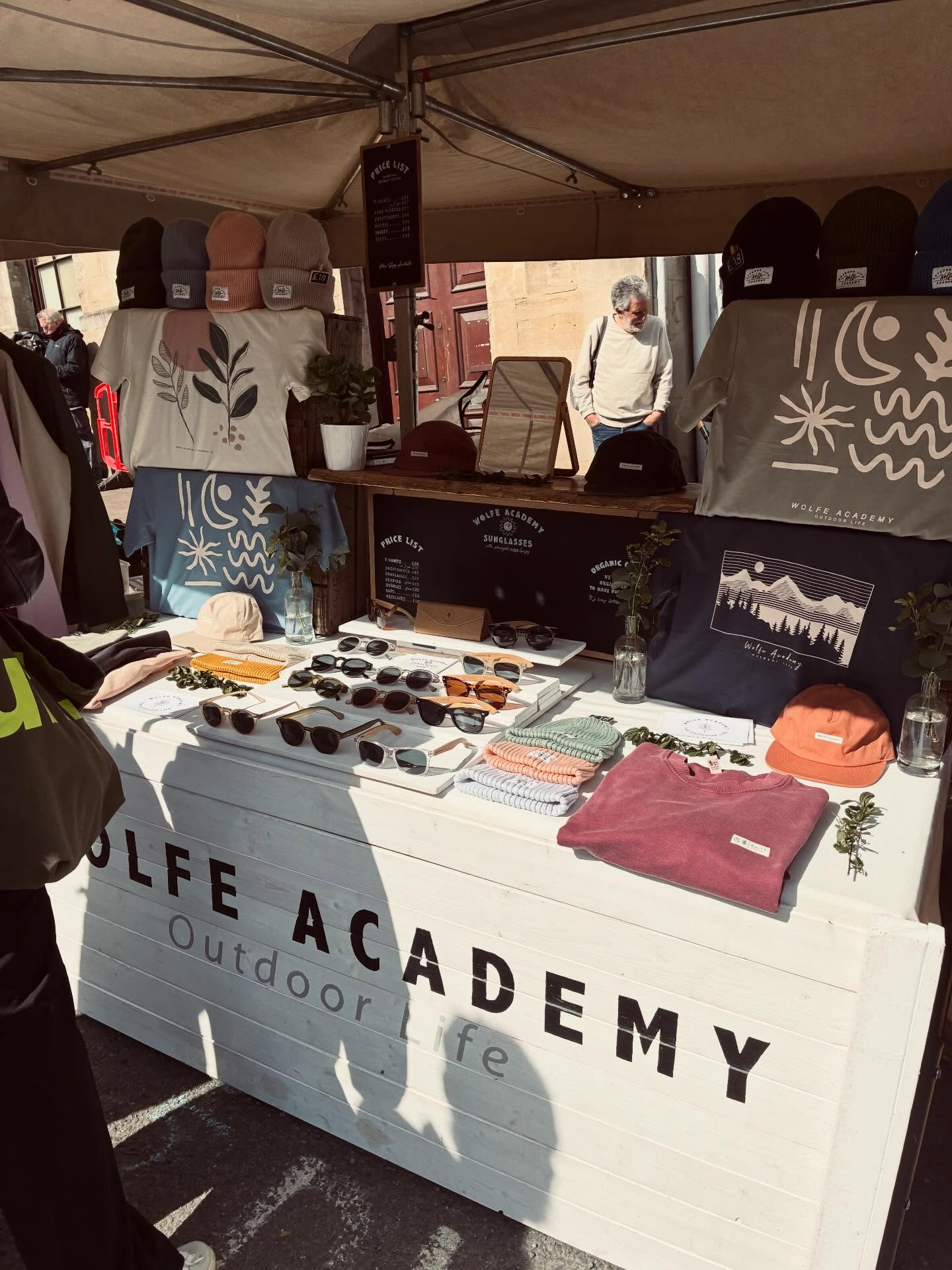So excited for tomorrow’s @thefromeindependent - we’ve loaded up the car with organic goods and are ready for the bank holiday vibes 👌 Our favourite market of the month, legendary in fact, this one is not to be missed 🌞