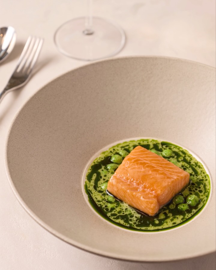 Introducing Spring at Moda - now recognised in the Michelin Guide 2026.
Led by Head Chef James Wilson, discover exceptional tasting menus celebrating the best of the season. Refined, creative, and unlike anything else in the Cotswolds.
Limited availability - book now! 🍽️