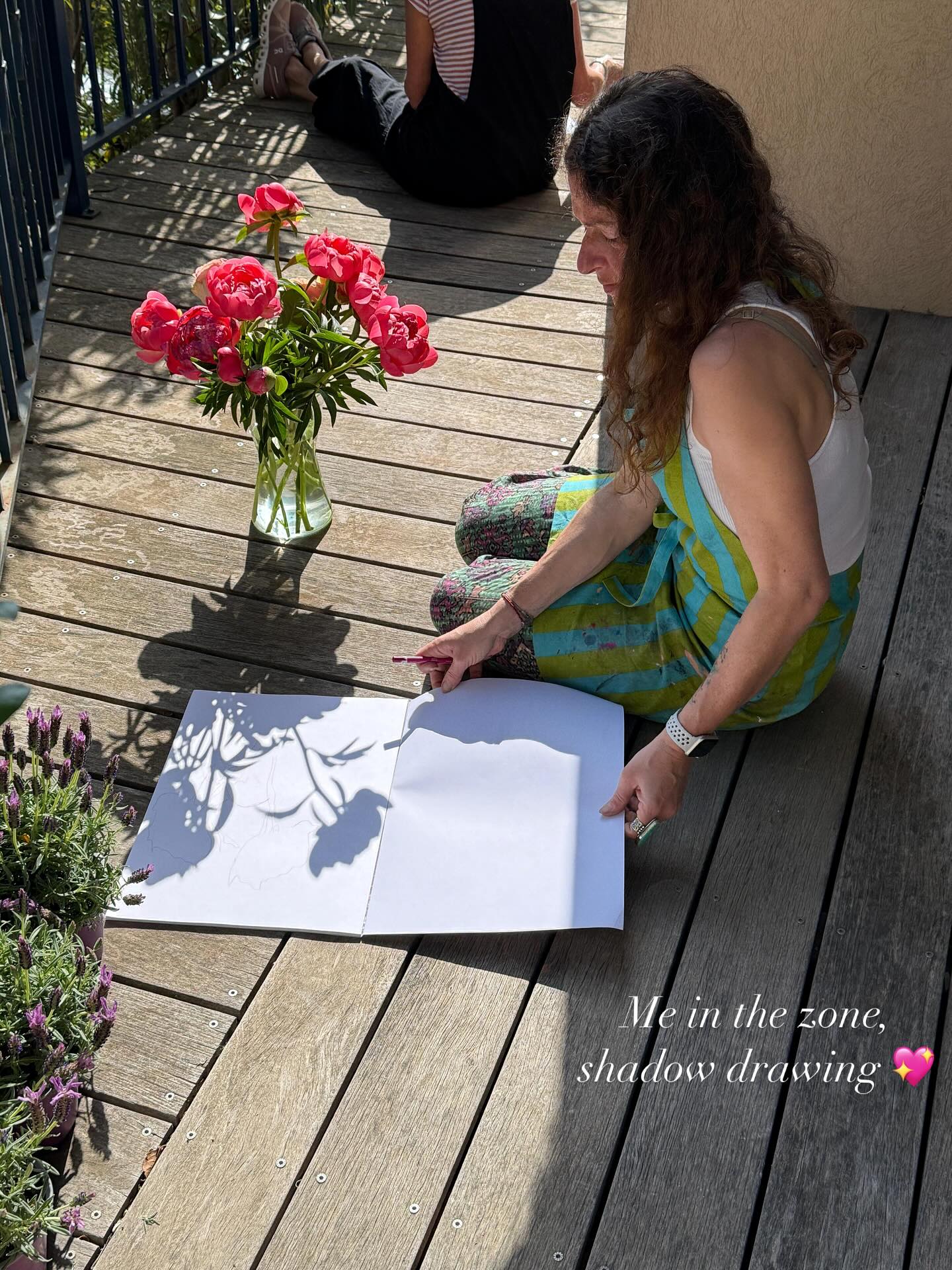 More highlights from the April “Feathers and Fleurs” mixed media retreat with artist @lorisiebert.studio hosted by @simplelifeinprovence. 💖
Grateful for the art created, friendships made, and time in one of my happiest of places.
As a guest at two retreats and co-host of four retreats here since 2022, I’m something of a frequent flyer at @simplelifeinprovence.💞
Why? Stays at Simple Life in Provence boost my sense of aliveness, make my cells dance, and inspire joie de vivre—infused with peaceful mornings surrounded by birdsong, the scent of pine mingled with the Mediterranean breeze, starry nights, endless trails into forested hills dotted with wildflowers, and a storybook medieval town center that expands your sense of time. Plus, Île de Porquerolles, a floating paradise with some of the most scenic beaches in France, is a short ferry ride away. And the meals are extraordinary. It’s like a warm hug for your soul.
I’m heading back in three weeks to lead my spring Restore, Reclaim, Reignite retreat for an incredible group of intergenerational women and cannot wait! 🩵✨🏖️
There is still availability to join our summer Restore, Reclaim, Reignite retreat August 31-Sept 6 in Hyères—see link in bio or DM me to learn more.
#provencefrance #provencemagic #springretreat #provenceretreat #hyeres #hyereslespalmiers #restore #reignite #reclaim #comealive #lorisiebertstudio #artsretreat #collage #birdsandfleurs #moonlightmusings #summerretreat #summerprovenceretreat #hyeres #porquerolles