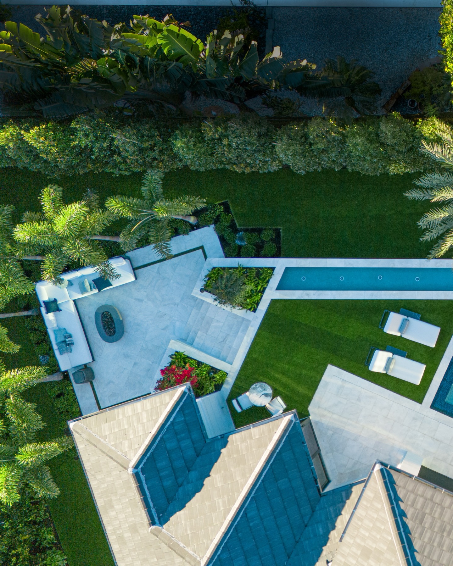 Angles worth admiring.
This custom pool breaks away from the expected with sharp geometry, layered elevations, and a layout that feels more like modern landscape art than a backyard. Clean lines meet tropical softness, creating a private retreat that is both bold and beautifully balanced.
Designed for those who appreciate details others overlook.
#NaplesLuxuryHomes #LuxuryPoolDesign #ModernLandscapeDesign #NaplesFloridaHomes #FloridaDesign