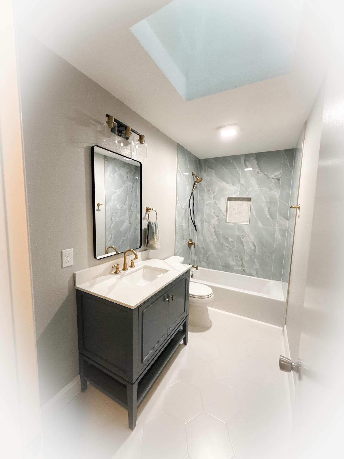 We undertook a comprehensive makeover while adhering to financial constraints and we, as well as the customer, are delighted with the outcome. 💙 How can we help you?
Before video is a must see!