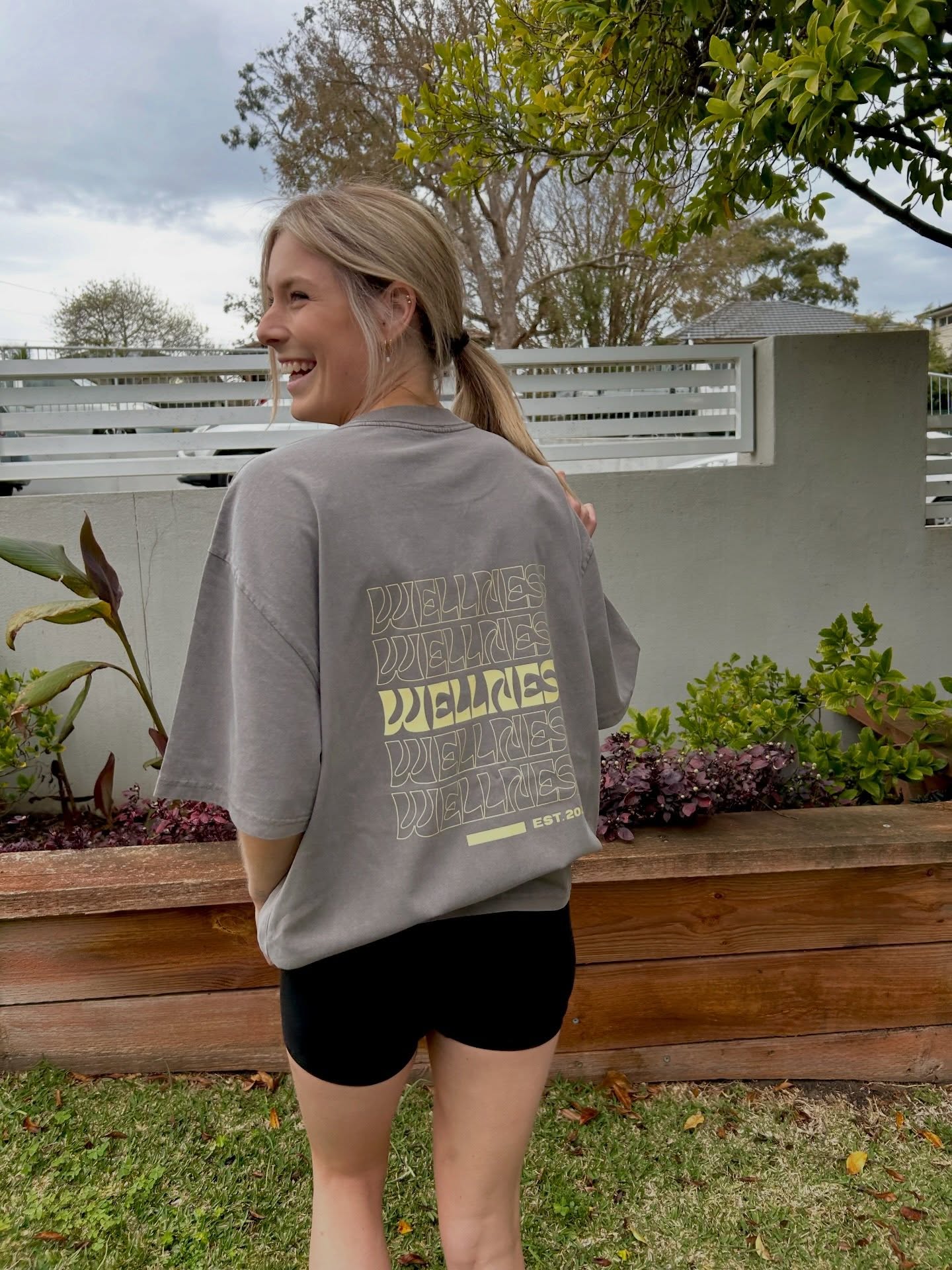 🚨Last chance for free shipping!🚨 Free shipping on merch wraps up tomorrow and this is your final reminder.
I’ve loved seeing so many of you wearing it lately, at training, on runs, just showing up and doing the work 💛
If you’ve had your eye on something or it’s been sitting in your cart, this is your sign to grab it before free shipping ends.