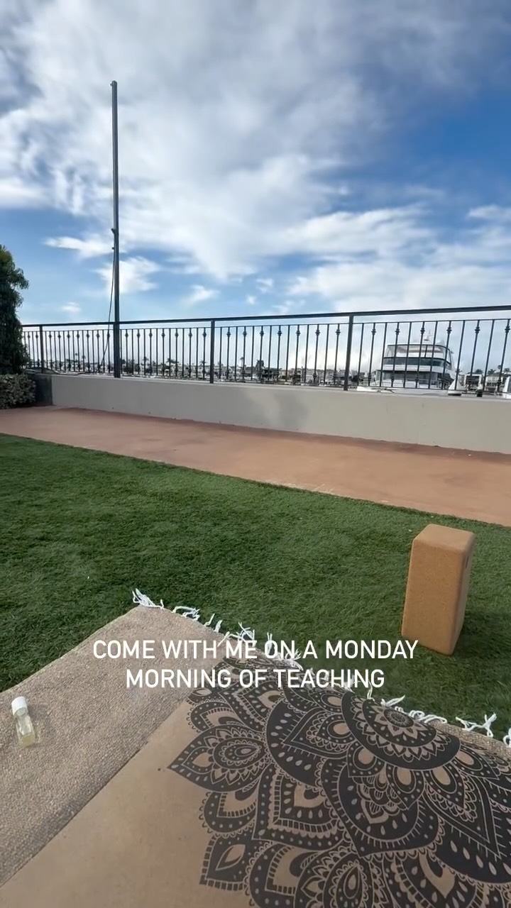 .
come along with me on my Monday morning ☀️
#privateyoga #somaticyoga #somatictherapy #yogatherapy #majarebornyoga