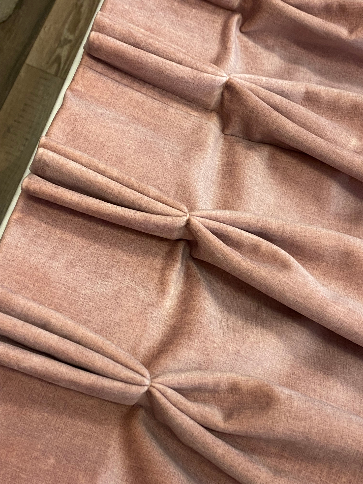 • Triple Pinch Pleat •
Triple pinch pleat curtains are one of the most ornate, elegant styles, one that requires the most amount of hand-finishing. They look great in formal or entertaining spaces around the home - where they can be shown off in their full glory!
#triplepinchpleats #pinchpleatcurtains #bristol #bristolcurtainmaker #velvetcurtains